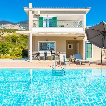 Вилла Erasmia *