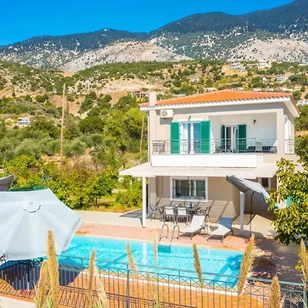 Erasmia Вилла Влахата